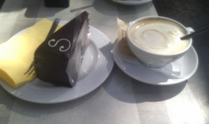 Sacher&cappuccino
